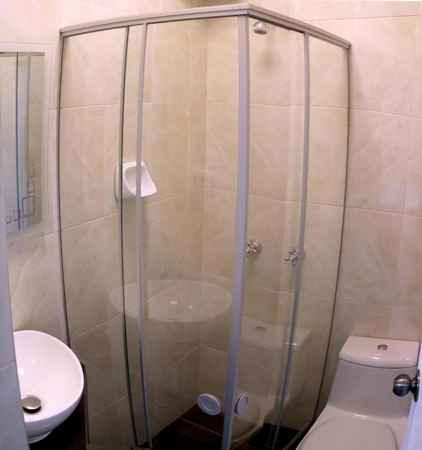 Hotel Kusnaya Піура Екстер'єр фото
