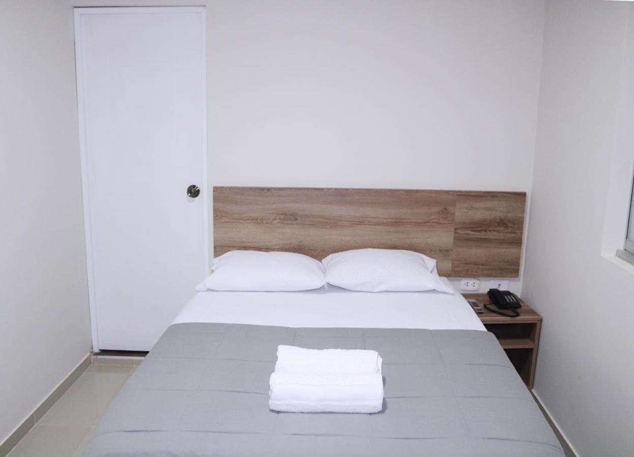 Hotel Kusnaya Піура Екстер'єр фото