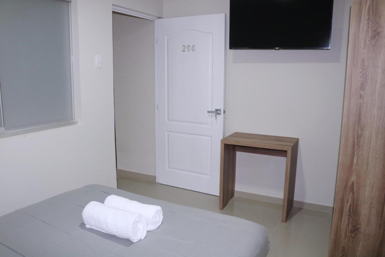 Hotel Kusnaya Піура Екстер'єр фото